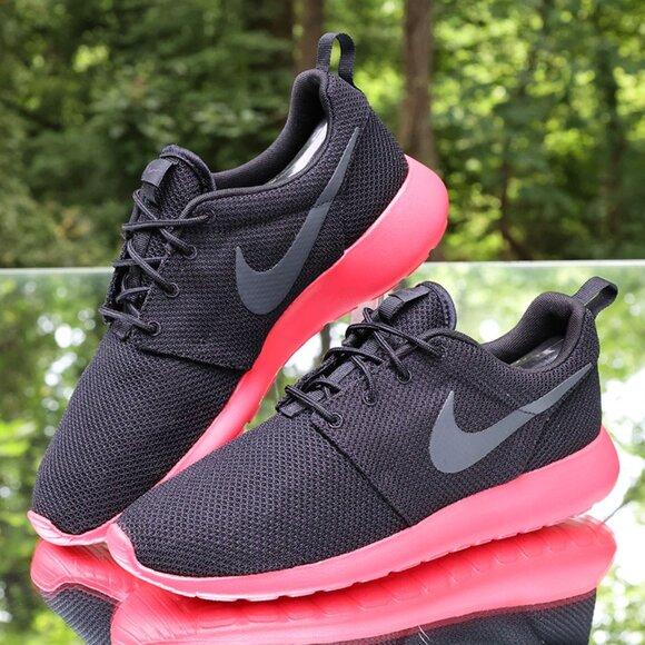 Nike Roshe Run Siren Red Men’s Size 10 main image 9